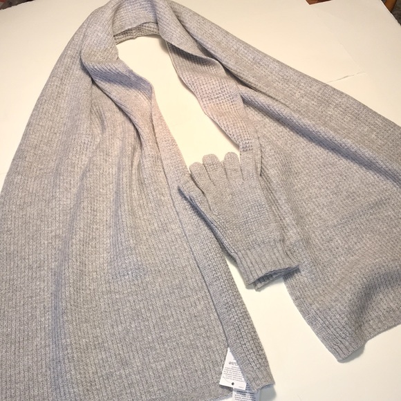 Lands' End Accessories Lands End Cashmere Scarf And Gloves Set Nwt